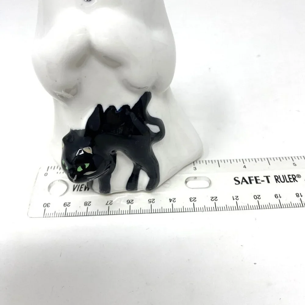 Ghost Cat Ceramic Decorative Sculpture Hyde and EEK! Boutique™ Off-White